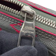 将图像加载到图库查看器中,LOUIS VUITTON Nile Gray/PinkM15024 Monogram・Glow