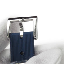 Load image into Gallery viewer, SEIKO Prospex 1965 Mechanical Diver's Modern Design Save the Ocean Limited Edition W41.3mm Stainless Steel Silicon Blue DialSBDX053