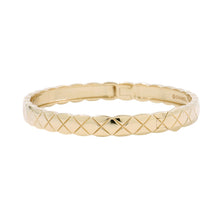 Load image into Gallery viewer, CHANEL Coco Crush Collection Bracelet Size LJ13221 18K Yellow Gold