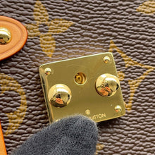 Load image into Gallery viewer, LOUIS VUITTON side trunk BrownM46815 Monogram Size PM