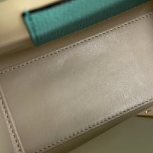 Load image into Gallery viewer, Valextra Valextra Izide Blue OceanoWBES0022028LOC99 Leather Size micro