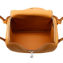 将图像加载到图库查看器中,HERMES Lindy Natural Sable Taurillon Clemence Size 26