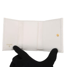 Load image into Gallery viewer, CHANEL Matelasse small wallet WhiteAP4564 Caviar Leather