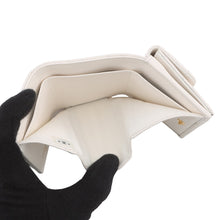 Load image into Gallery viewer, CHANEL Matelasse small wallet WhiteAP4564 Caviar Leather