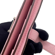 Load image into Gallery viewer, HERMES Beansufla Rose Sakura Chevre Myzore Goatskin