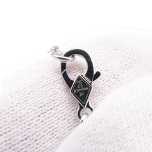 Load image into Gallery viewer, Van Cleef & Arpels Vintage Alhambra PendantVCARF48700 18K White Gold
