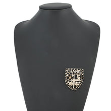 将图像加载到图库查看器中,CHANEL Emblem Icon Brooch Silver/BlackAB4702 Metal Lambskin Faux Pearl Rhinestone
