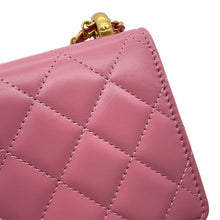 Load image into Gallery viewer, CHANEL Chain Wallet Turnlock PinkAP2289 Lambskin