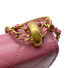 Load image into Gallery viewer, CHANEL Chain Wallet Turnlock PinkAP2289 Lambskin