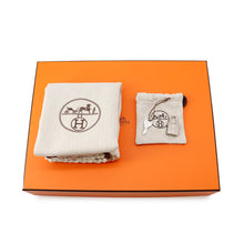 Load image into Gallery viewer, HERMES Picotin Lock Black Taurillon Clemence Size PM