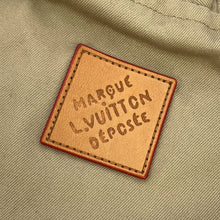 将图像加载到图库查看器中,LOUIS VUITTON Embroidered Bomber Jacket Size 48 Beige Polyester65% Cotton35%