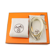 Load image into Gallery viewer, HERMES Evelyne 3 claim Taurillon Clemence Size 23