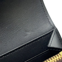 Load image into Gallery viewer, LOUIS VUITTON Portefeuille Sarah Dauphine NoirM46645 Monogram/Monogram Reverse Canvas