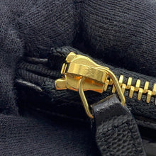 Load image into Gallery viewer, CHANEL CC Logo Matelasse Fragment Case BlackAP5015 Caviar Leather