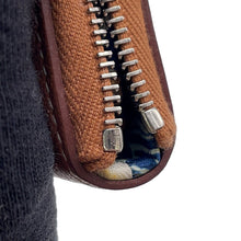 Load image into Gallery viewer, HERMES Azap compact silk in Gold Evercolor