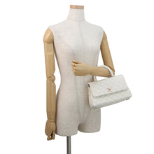 Load image into Gallery viewer, CHANEL Coco handle WhiteA92990 Caviar Leather Size 24