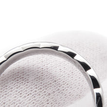 Load image into Gallery viewer, CHANEL Coco Crush Collection Wedding Rings Size Small 50/#10J11355 Pt950
