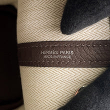 Load image into Gallery viewer, HERMES Neo Garden Chocolat Togo Leather Size 23