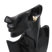 Load image into Gallery viewer, Van Cleef & Arpels Do Papillon EarringVCARP7US00 18K Yellow Gold