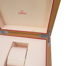 将图像加载到图库查看器中,OMEGA Seamaster Aqua Terra 150M W41mm Stainless Steel Green Dial220.10.41.21.10.001