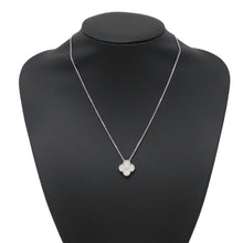 将图像加载到图库查看器中,Van Cleef & Arpels Vintage Alhambra Necklace 2009 Holiday 18K White Gold