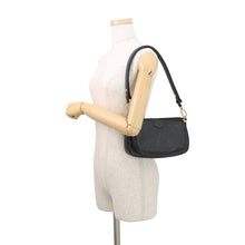 将图像加载到图库查看器中,LOUIS VUITTON Multi Pochette Accessoires NoirM80399 Monogram Empreinte Leather