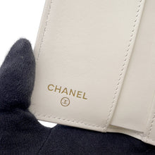 Load image into Gallery viewer, CHANEL Matelasse Classic Small Flap Wallet Tri-fold Wallet WhiteAP0230 Caviar Leather