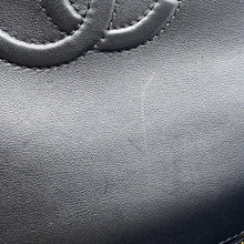 Load image into Gallery viewer, CHANEL Top handle ChainShoulder White/Black/MulticolorAS3652 Tweed Lambskin