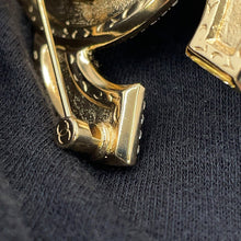 将图像加载到图库查看器中,CHANEL Rhinestone CC Logo Brooch Champagne Gold Metal Rhinestone