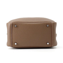 Load image into Gallery viewer, HERMES Lindy Etoupe Taurillon Clemence Size Mini