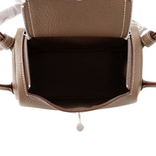 Load image into Gallery viewer, HERMES Lindy Etoupe Taurillon Clemence Size Mini