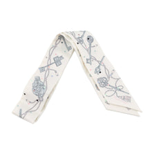 Load image into Gallery viewer, HERMES HERMES Scarf Twilly Les Cles a Pois HERMES Silk Twill Spring/Summer 2022 Blanc/Gris Acier/Multicolor Silk100%