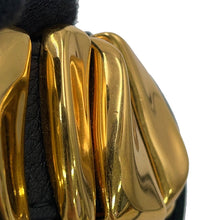 将图像加载到图库查看器中,Bottega Veneta Maxi INTRECCIATO Cassette Shoulder Bag Black666870V17H18425 Leather