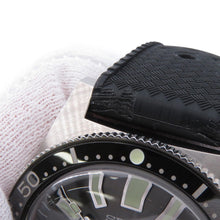 将图像加载到图库查看器中,SEIKO Prospex 1965 Mechanical Divers Revival Design Limited Edition W38mm Stainless Steel (DiaShield) Silicone Gray DialSBEN003