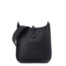 将图像加载到图库查看器中,HERMES Evelyne Amazon Long Caban Taurillon Clemence Size TPM