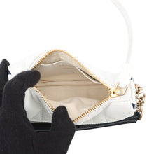 将图像加载到图库查看器中,Dior Macrocanage Vibe Hobo White/NavyS7200ONOA_M933 Lambskin Size micro