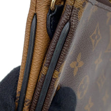 Load image into Gallery viewer, LOUIS VUITTON Pochette double zip NoirM69203 Monogram Monogram / Giant Reverse