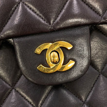 将图像加载到图库查看器中,CHANEL Matelasse Backpack Black Lambskin