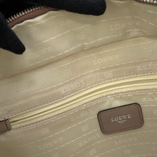 Load image into Gallery viewer, LOEWE Amazonas Greige352.95.A22 Goatskin Leather Size 36