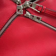 将图像加载到图库查看器中,LOEWE Puzzle bag Red326.30.K74 Leather Size Medium