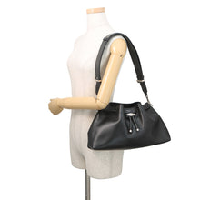 将图像加载到图库查看器中,JIMMY CHOO Scintigraphy BlackBONBONBCKTEWHUT Calf Leather Size Medium
