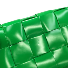 Load image into Gallery viewer, Bottega Veneta Maxi INTRECCIATO Cassette Shoulder Parakeet Leather