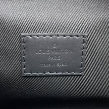 将图像加载到图库查看器中,LOUIS VUITTON LV Aerogram Pilot Wearable Wallet NoirM83563 Leather LV Aerogram
