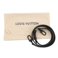 将图像加载到图库查看器中,LOUIS VUITTON LV Aerogram Pilot Wearable Wallet NoirM83563 Leather LV Aerogram