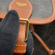 将图像加载到图库查看器中,CELINE Falco Triomphe Backpack Tan197662 PVC Calf Leather
