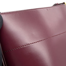 将图像加载到图库查看器中,CELINE Maillon Triomphe Bucket Bag Bordeaux193043 Leather