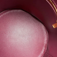 将图像加载到图库查看器中,CELINE Maillon Triomphe Bucket Bag Bordeaux193043 Leather