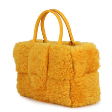 将图像加载到图库查看器中,Bottega Veneta alcotote Yellow652867V13F17118 Mouton Leather