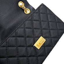 将图像加载到图库查看器中,CHANEL 2.55 Matelasse S Flap Chain Shoulder Bag Black Leather Size 20