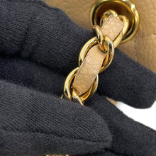 将图像加载到图库查看器中,CHANEL Matelasse W/WChainShoulder Bag BeigeA01112 Caviar Leather Size 25